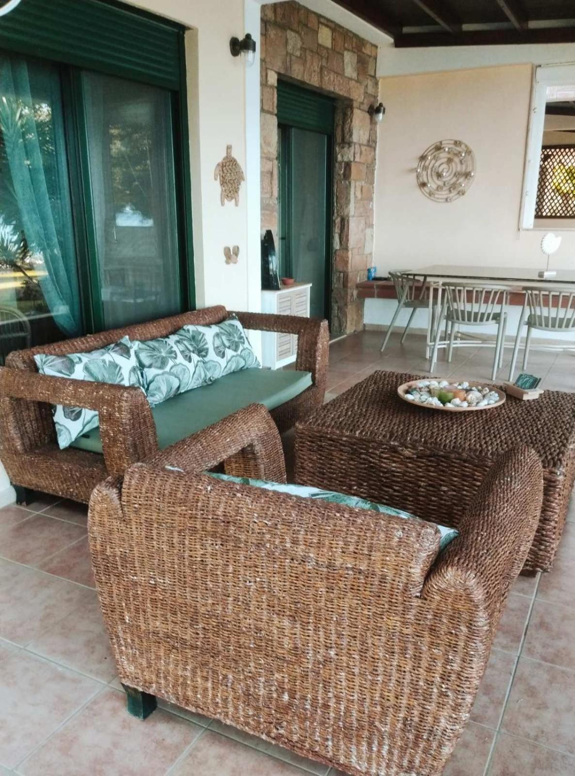 Villa 3Ω Nea Skioni Exteriör bild
